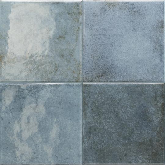 modra mediteranska leskla rucne vyrobena dlazdica kuchyna kupelna mala 15x15 vlnita nerovna glazurovana dlazdica vlnita antikovana vintage vidiecka.jpg